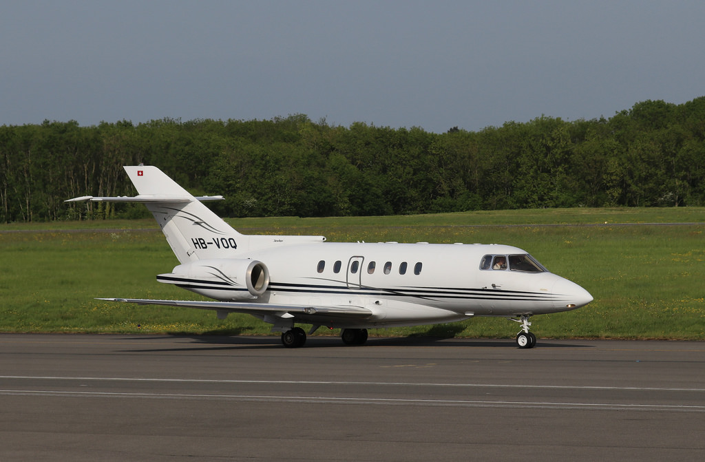 Hawker 1000 American Aircraft Sales